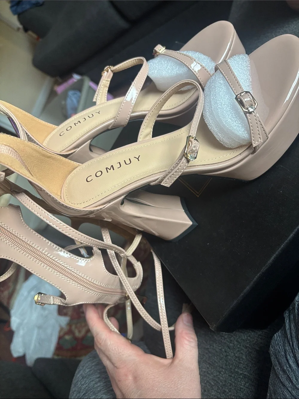 Women's Patent Platform Sandals in Blush